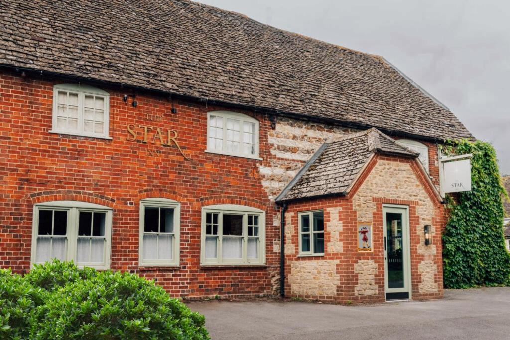 The Sparsholt Barn Уонтейдж Экстерьер фото